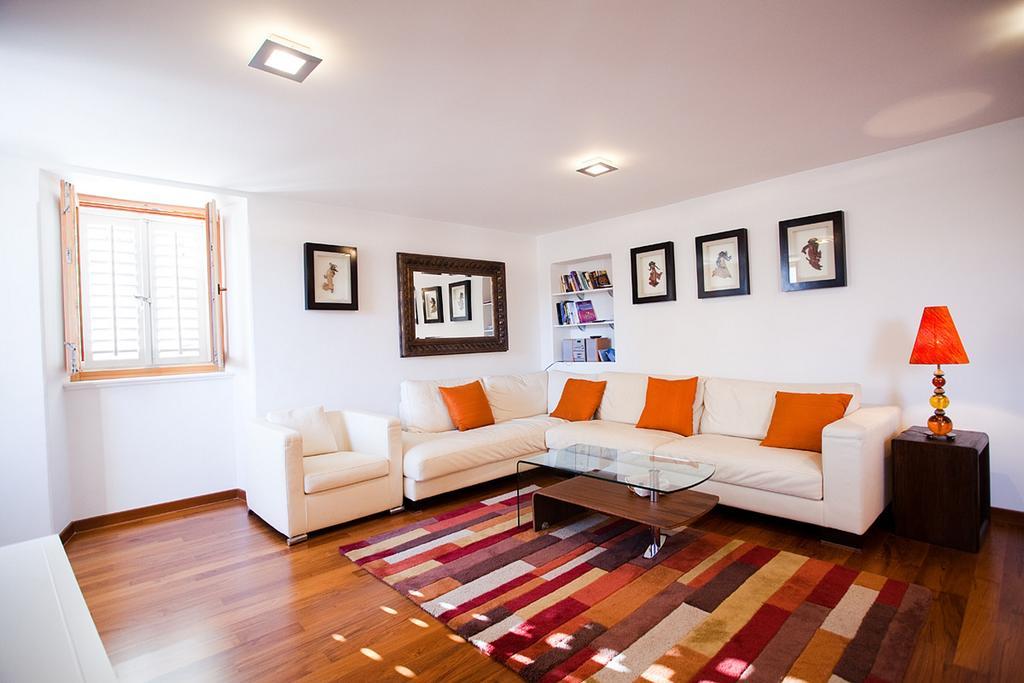 Apartamento Peristil